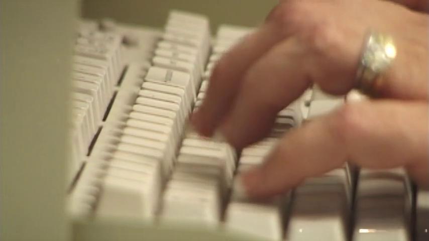 御三家Game-视频-【御三家Game】《四方牛仔 》游戏宣传片