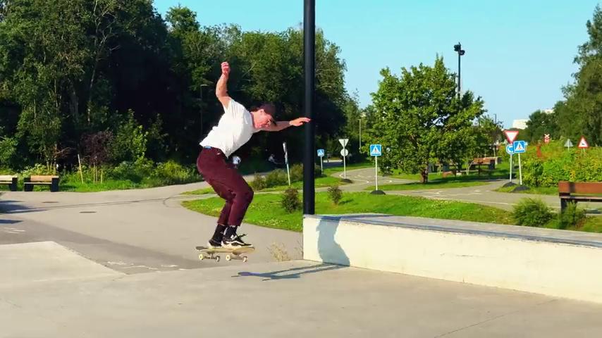 御三家Game-视频-【御三家Game】《滑板屋 》游戏宣传片