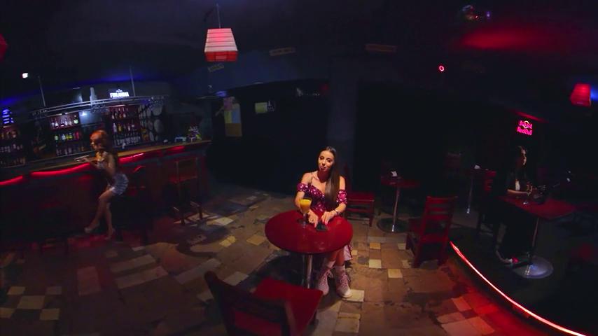 御三家Game-视频-【御三家Game】《Love Quest VR: 洛杉矶 》游戏宣传片