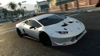 兰博基尼Huracan Super Trofeo清洁涂装(需要维修区工作人员)