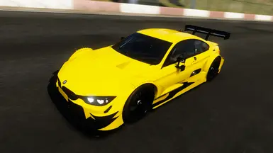 宝马M4 DTM黄牌
