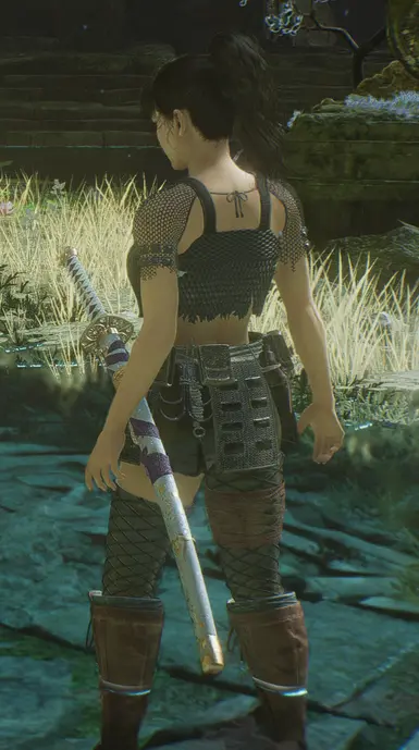 脱下渡轮海军袍上的披风